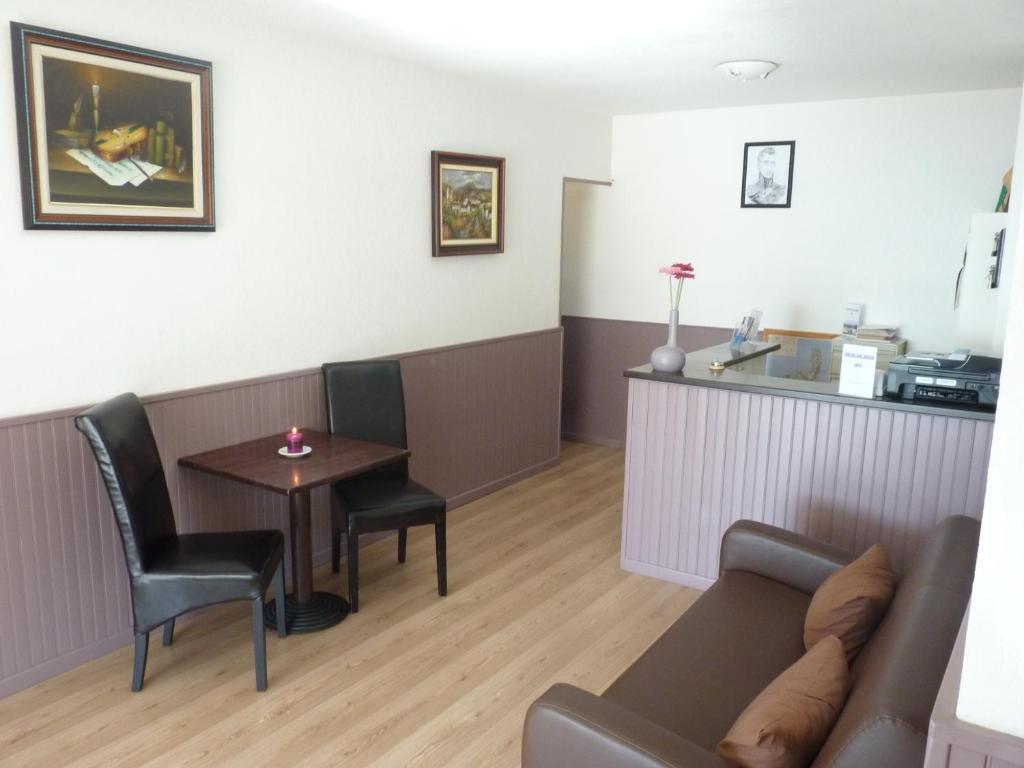 Hotel Alata Bagian luar foto